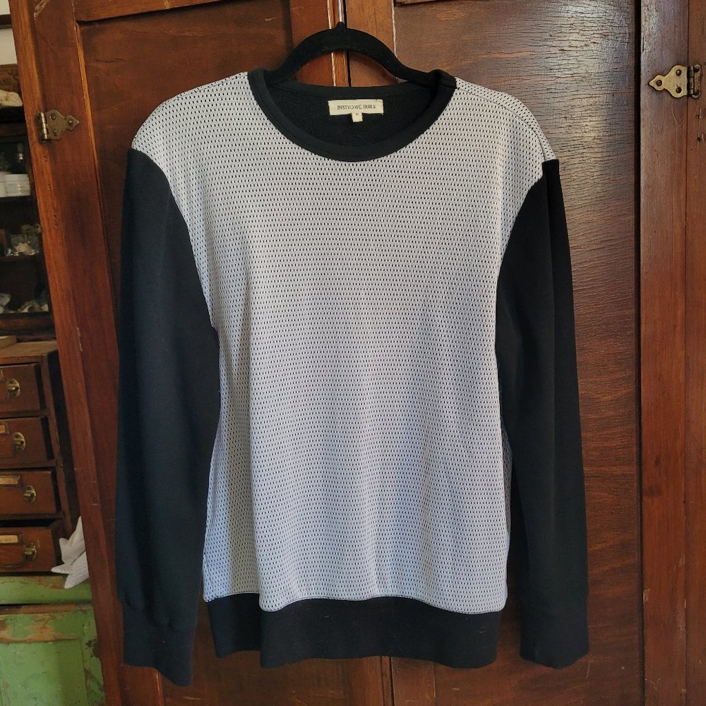 Mesh overlay sweatshirt